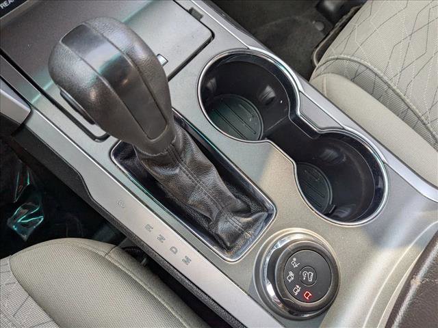 Used 2015 Ford Explorer 4WD image 12