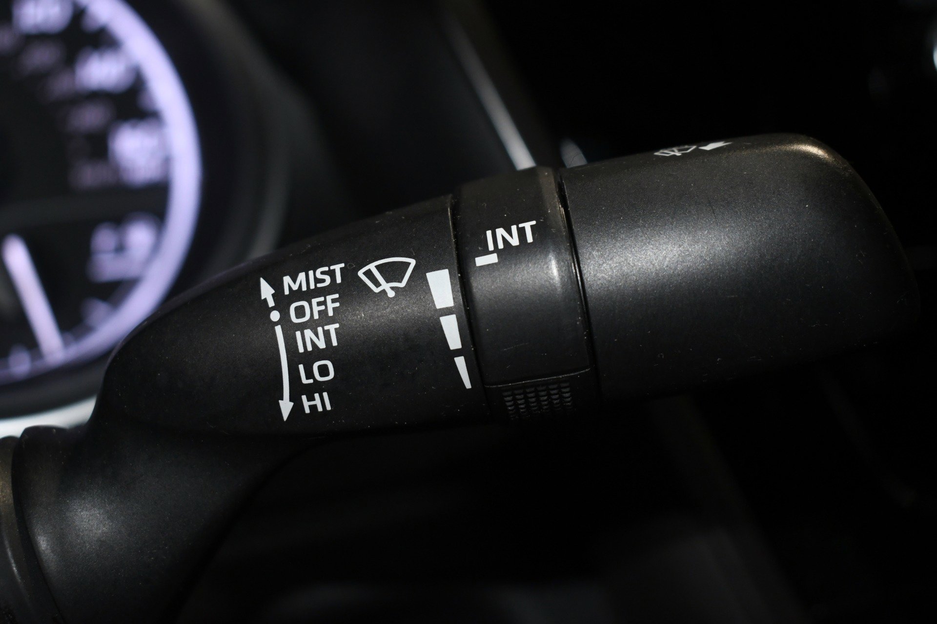 Used 2021 Toyota Camry LE image 28