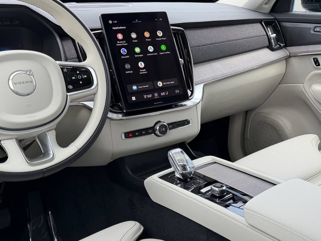 Certified 2026 Volvo XC90 B6 Ultra AWD/4WD image 14