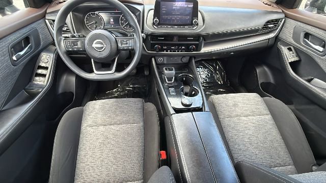 Used 2023 Nissan Rogue SV AWD/4WD image 26