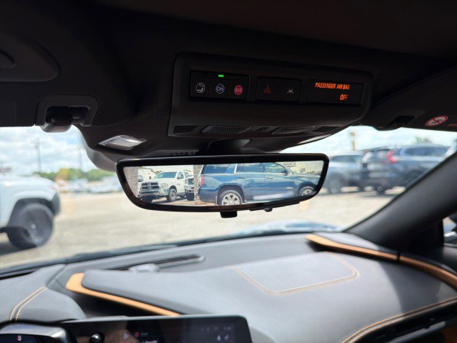 Used 2024 Chevrolet Corvette Stingray Preferred Cpe w/ Z51 Performance Package RWD image 21