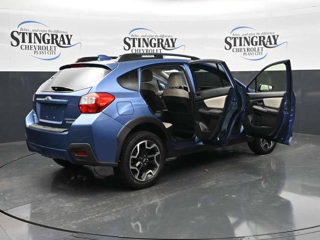 Used 2017 Subaru Crosstrek 2.0i Limited AWD/4WD image 7