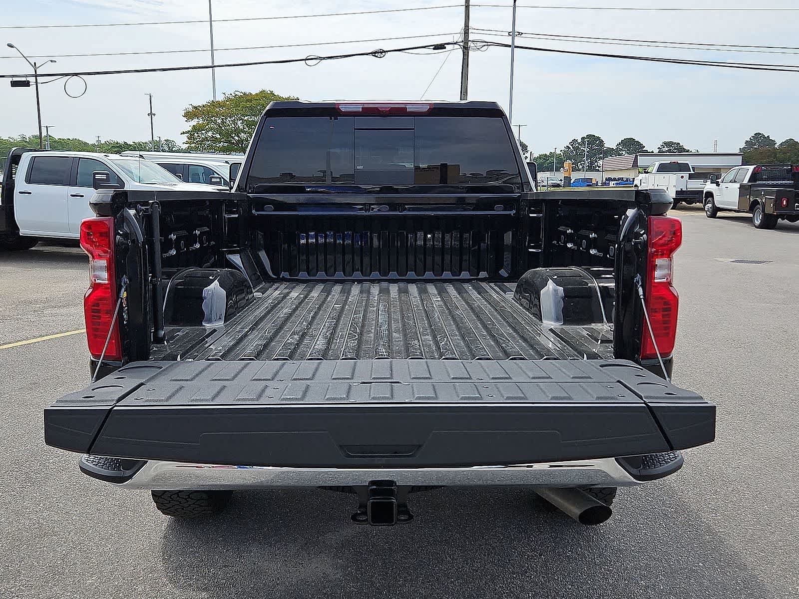Used 2025 Chevrolet Silverado 2500 LT w/ All Star Edition AWD/4WD image 31