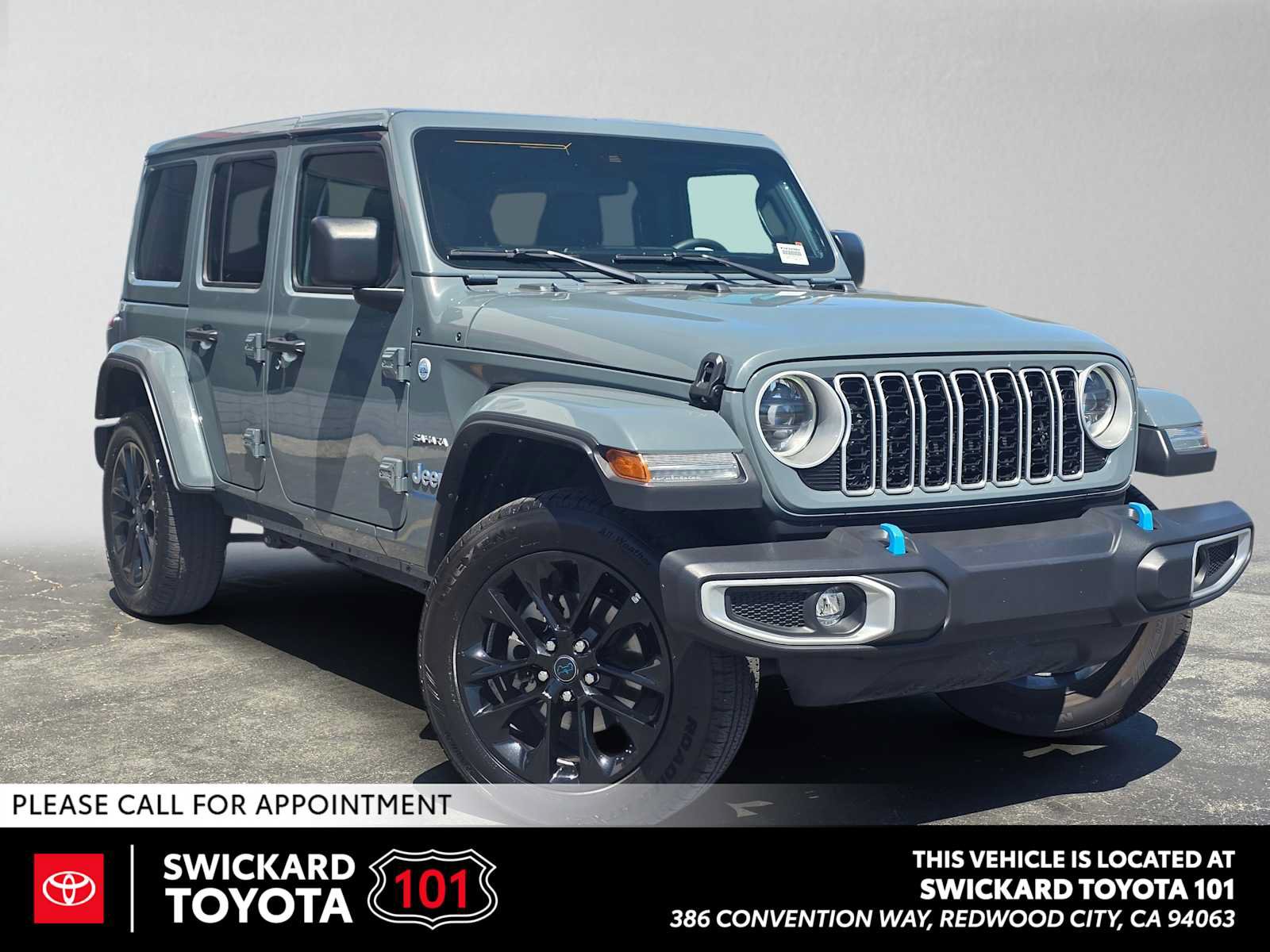 Used 2024 Jeep Wrangler Unlimited Sahara AWD/4WD image 1