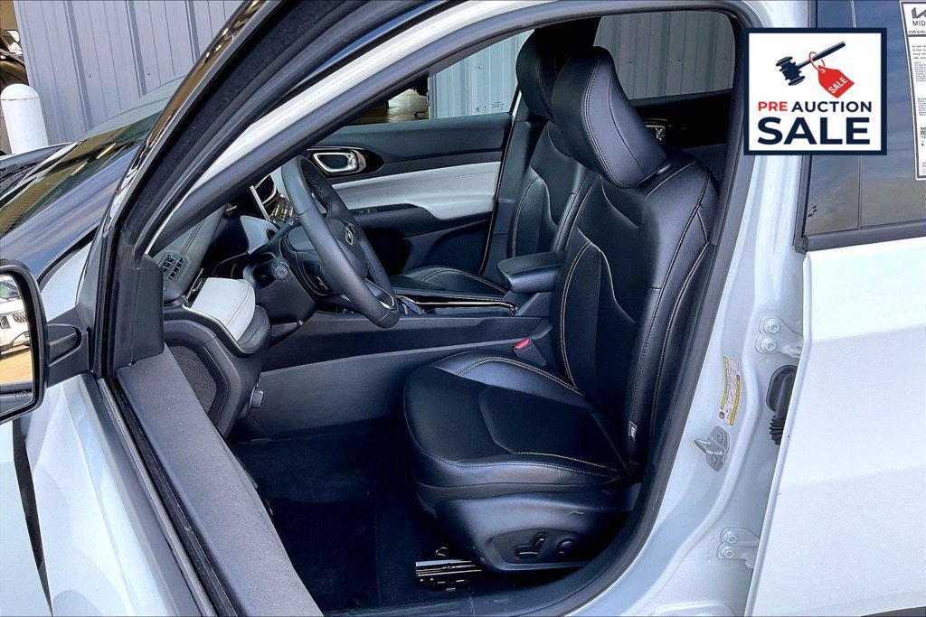 Used 2025 Jeep Compass Limited AWD/4WD image 25