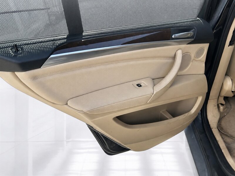 Used 2010 BMW X5 xDrive30i AWD/4WD image 31