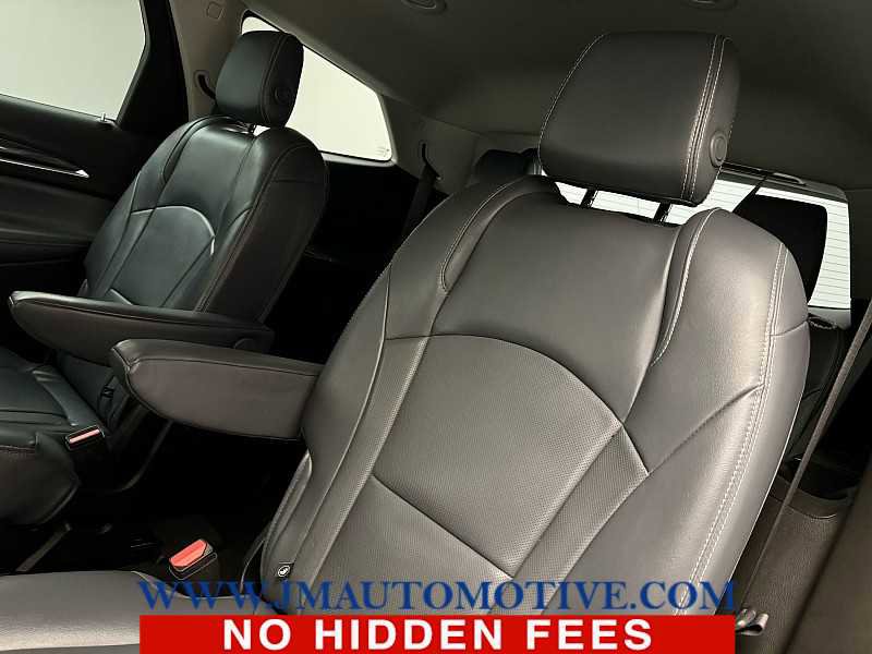 Used 2018 Buick Enclave Premium image 15