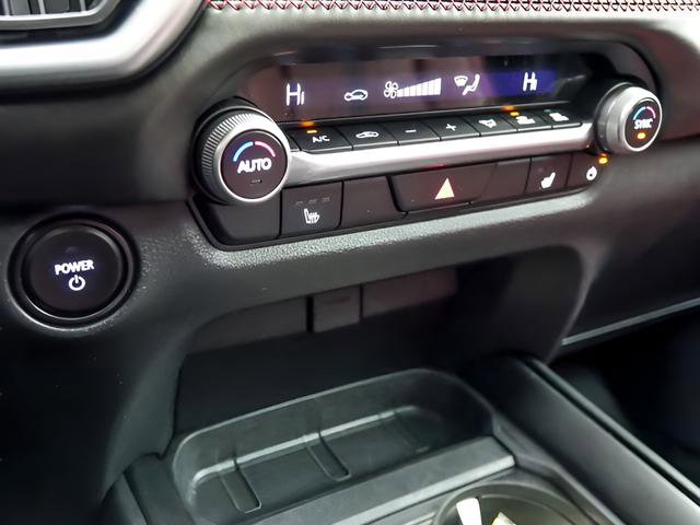 Used 2025 MAZDA CX-50 AWD 2.5 Hybrid w/ Premium Pkg image 19