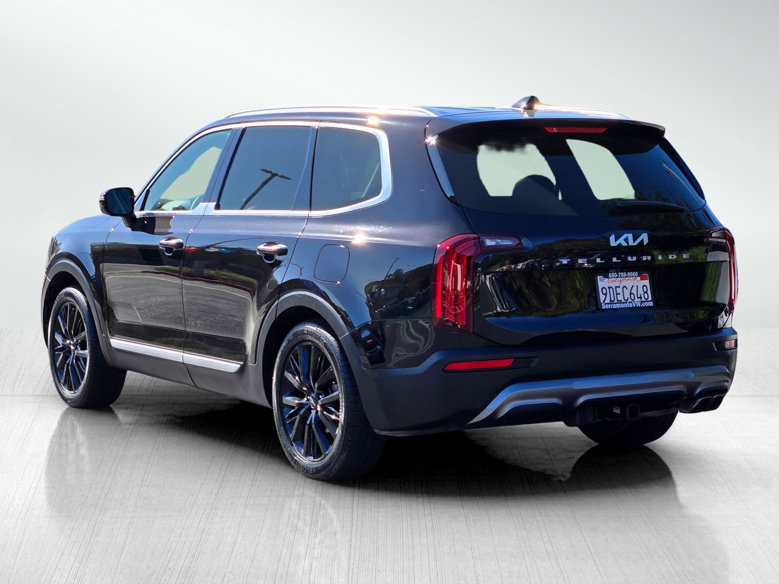 Certified 2022 Kia Telluride SX w/ Towing Package image 6