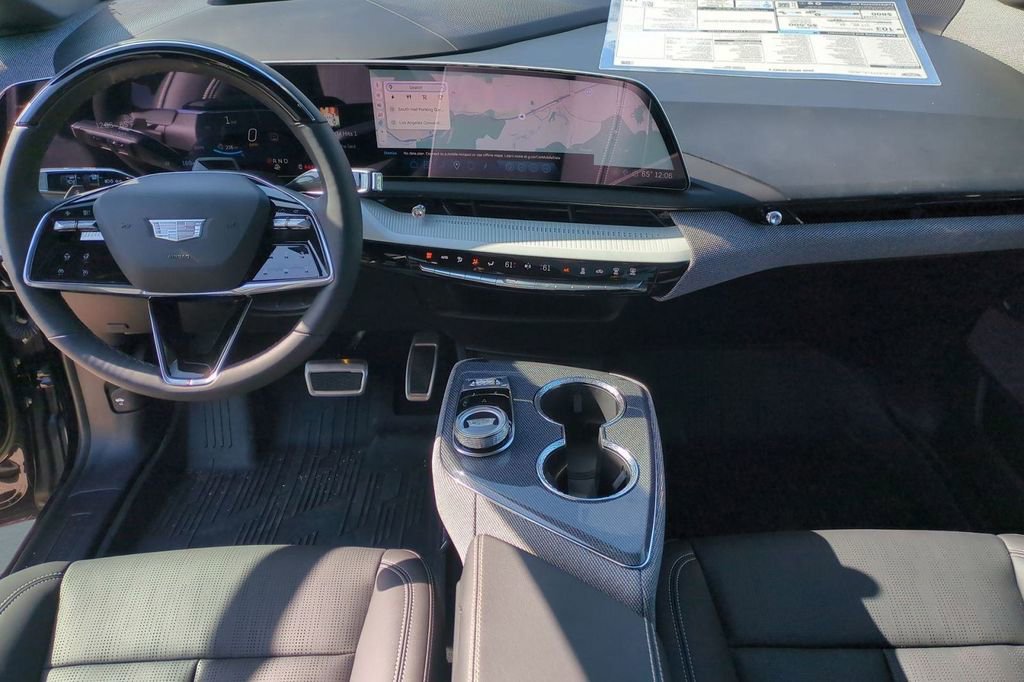 New 2025 Cadillac Optiq Sport 2 w/ LPO, Floor Liner Package image 12