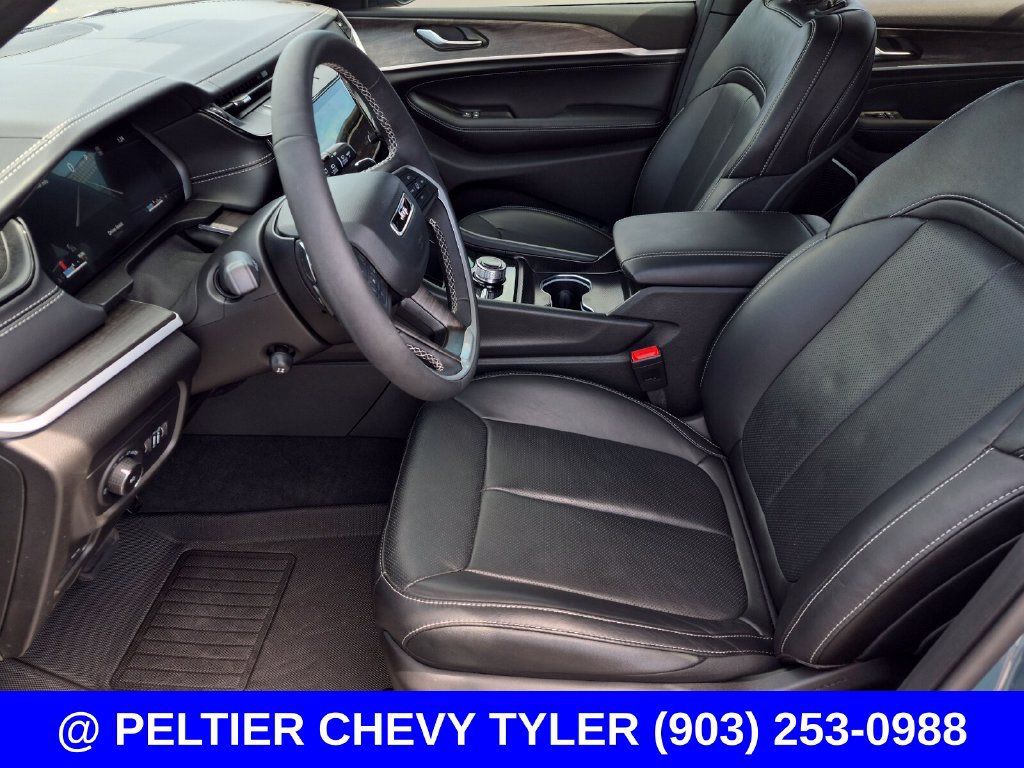 Used 2026 Jeep Grand Cherokee L Limited AWD/4WD image 36