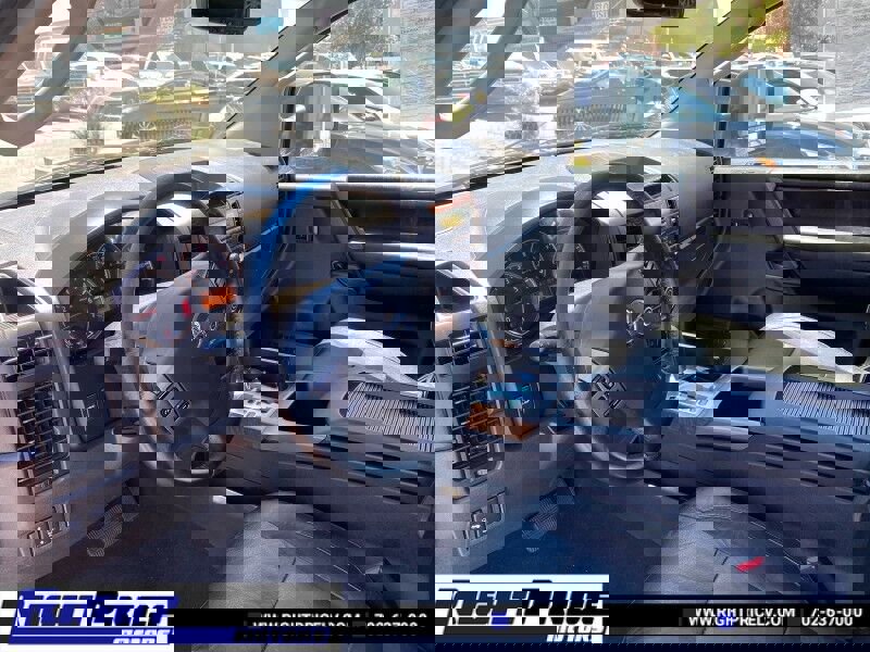 Used 2008 Nissan Titan LE w/ Tow Pkg image 10