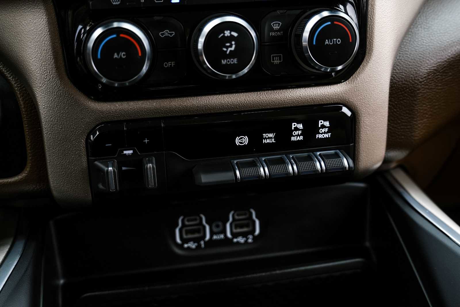 Used 2022 RAM 2500 Laramie AWD/4WD image 30