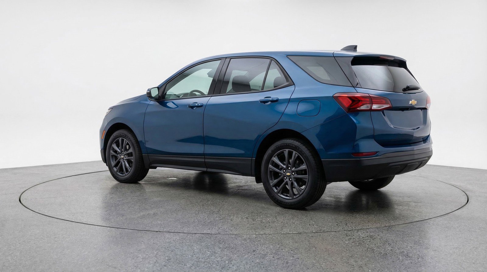 Used 2025 Chevrolet Equinox LT FWD image 6