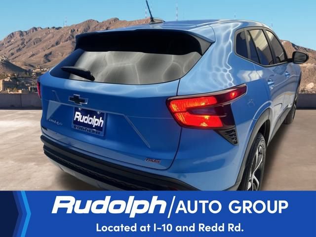 Used 2025 Chevrolet Trax RS image 5
