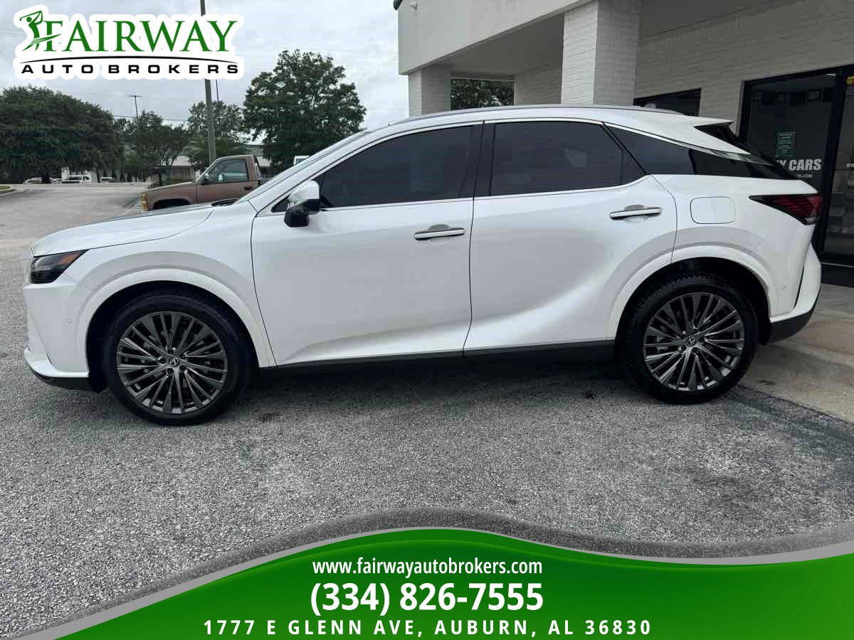 Used 2024 Lexus RX 350 FWD w/ Convenience Package image 9