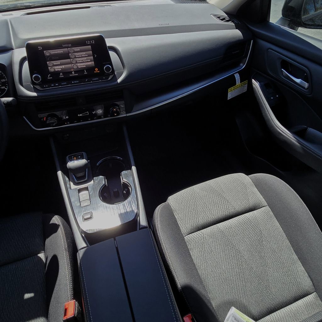 New 2026 Nissan Rogue SV w/ Cold Weather Package FWD image 11