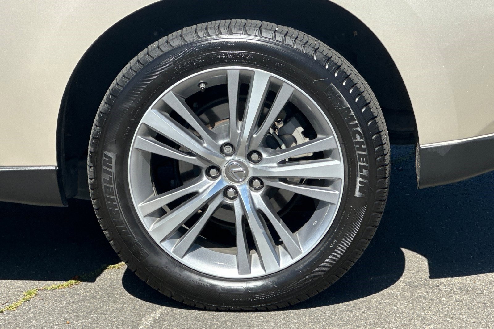 Used 2015 Lexus RX 450h FWD image 35