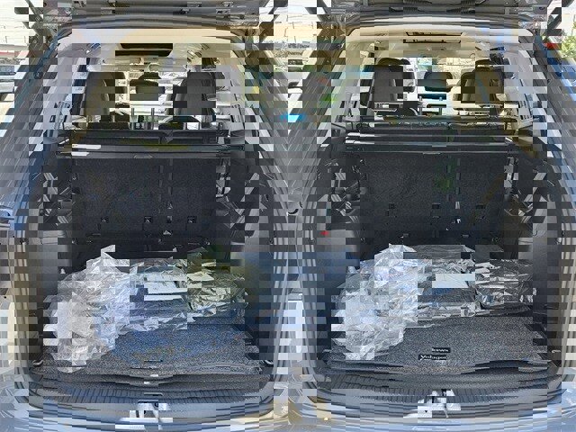 New 2026 Volkswagen Atlas SEL Premium R-Line image 13