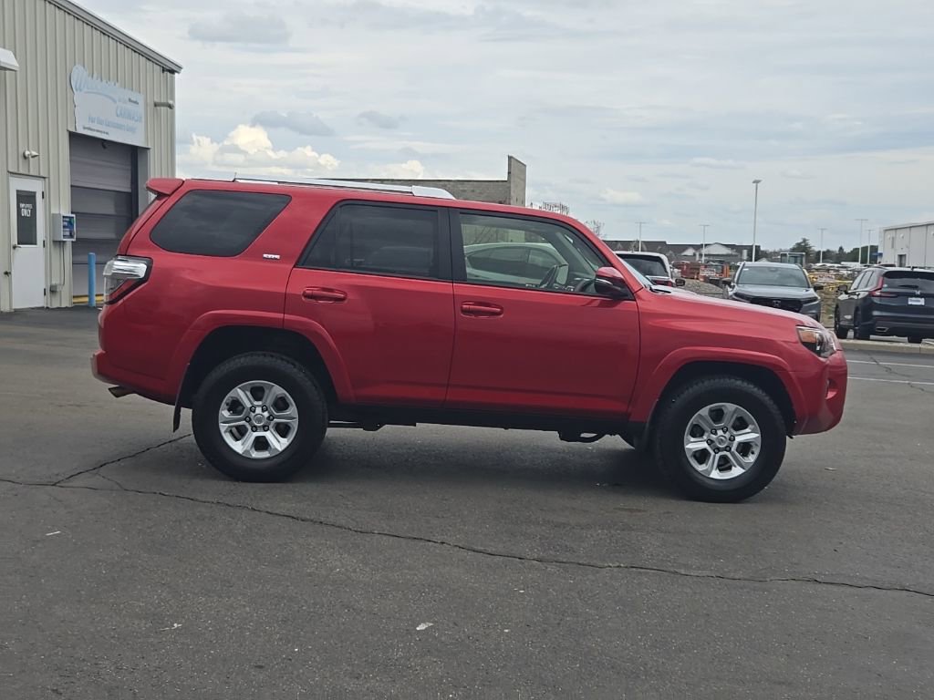 Used 2018 Toyota 4Runner SR5 Premium image 8