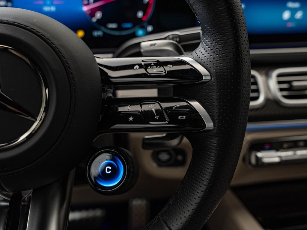 Certified 2026 Mercedes-Benz GLE 53 AMG 4MATIC image 32