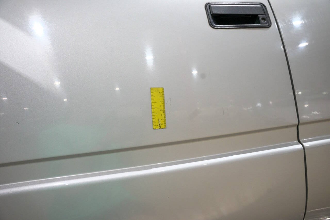 Used 1996 GMC Sierra 3500 4x4 Extended Cab image 36