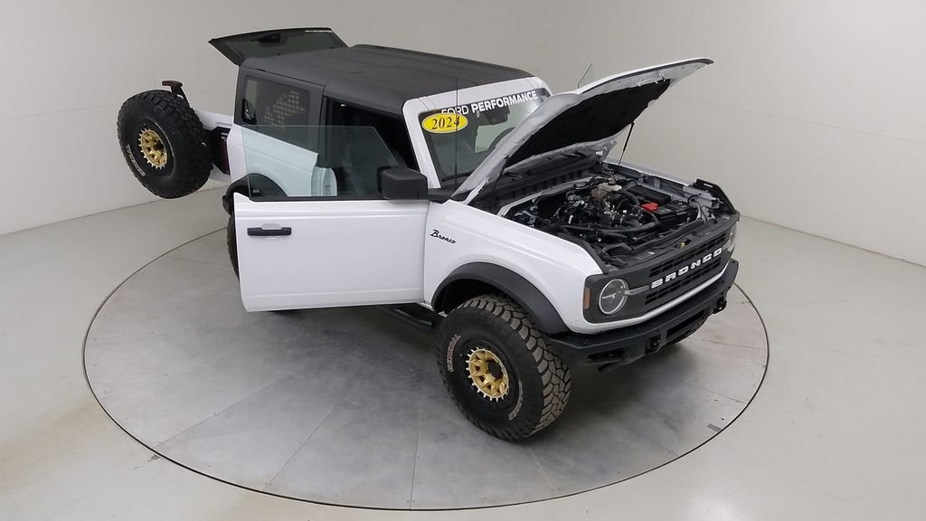 Certified 2024 Ford Bronco Black Diamond image 46