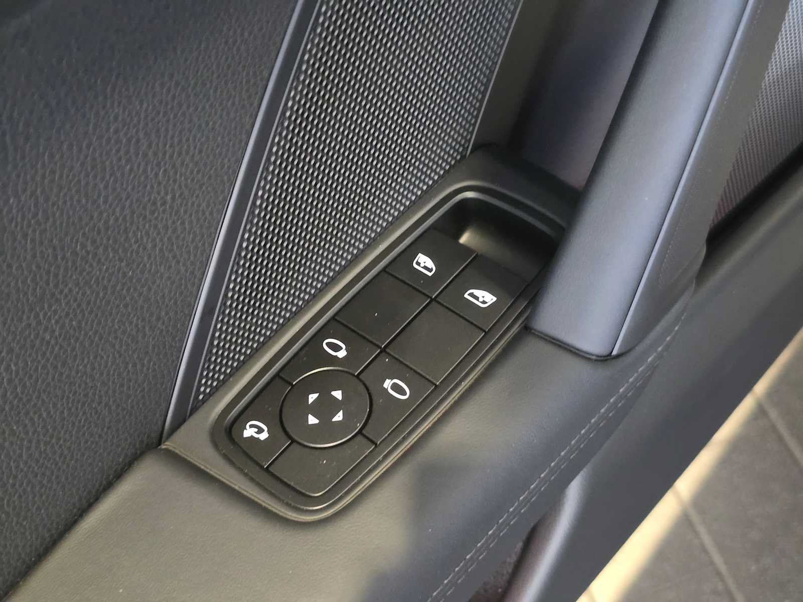 New 2026 Porsche 911 Carrera 4S AWD/4WD image 23