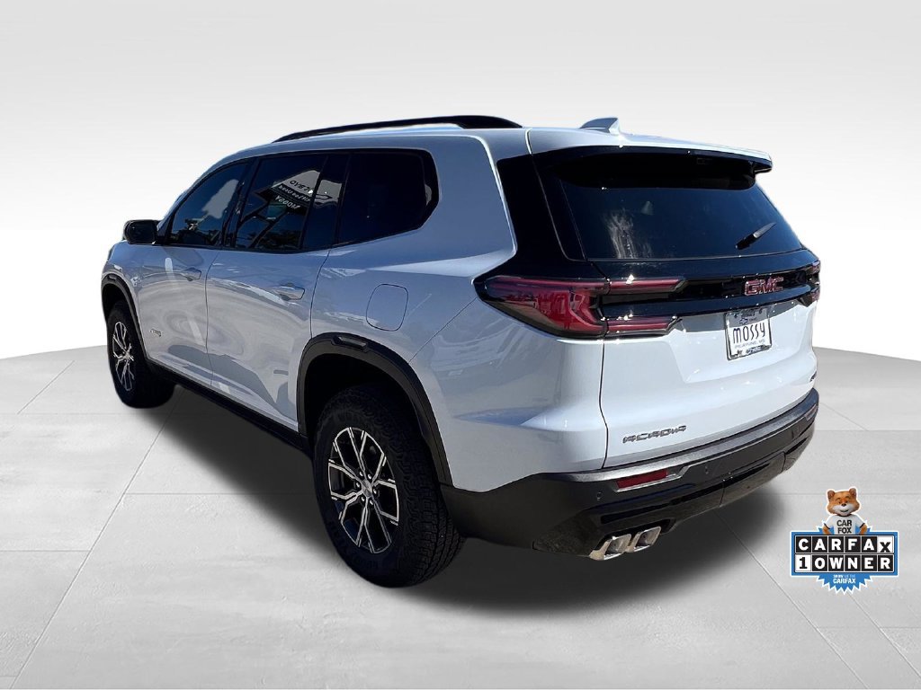 Used 2026 GMC Acadia AT4 w/ Luxury Package AWD/4WD image 3