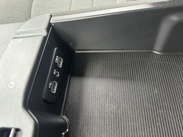 Used 2024 RAM 1500 Classic Warlock AWD/4WD image 32