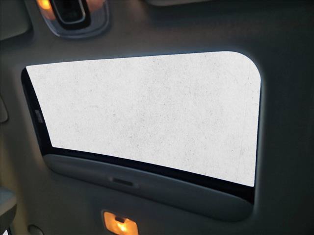 Used 2024 Hyundai Elantra Limited FWD image 16