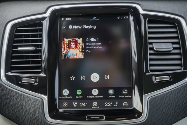 Certified 2024 Volvo XC90 B6 Plus w/ Protection Package Premier AWD/4WD image 23