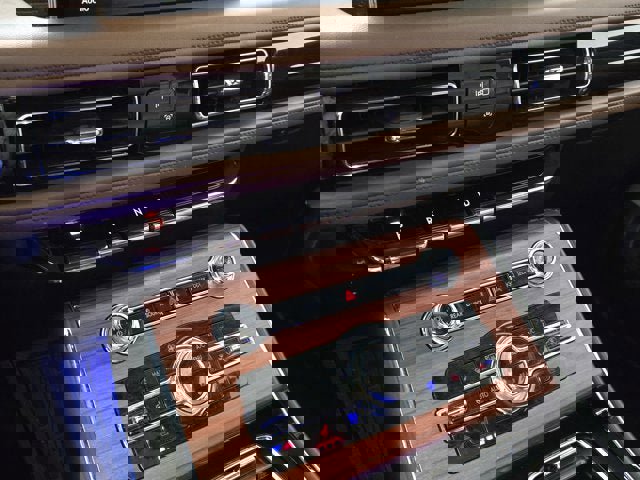 Used 2024 Lincoln Aviator Reserve w/ Equipment Group 201A image 29