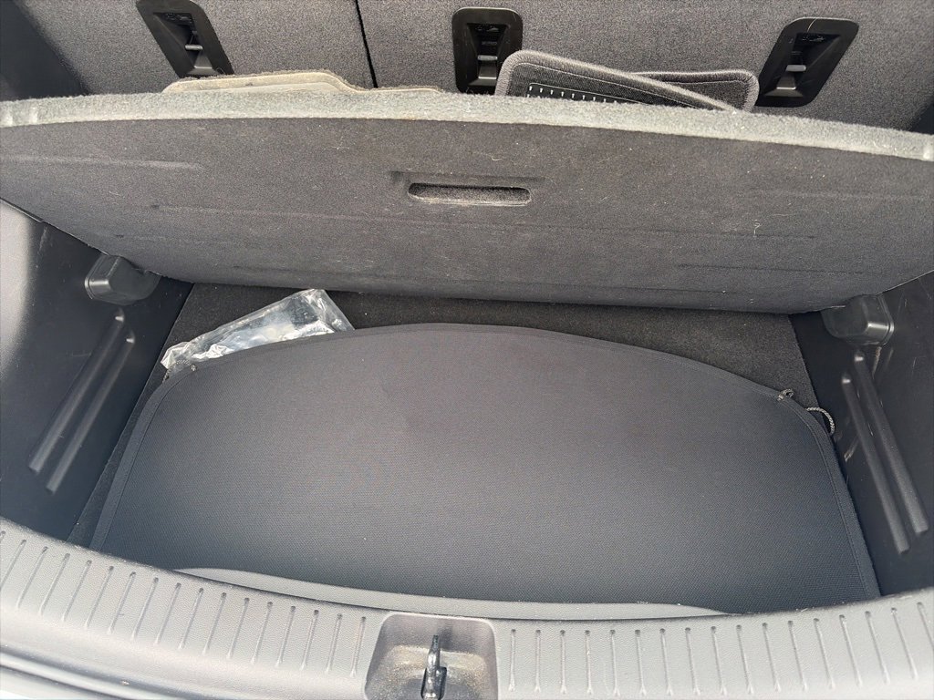Used 2022 Chevrolet Bolt LT image 16