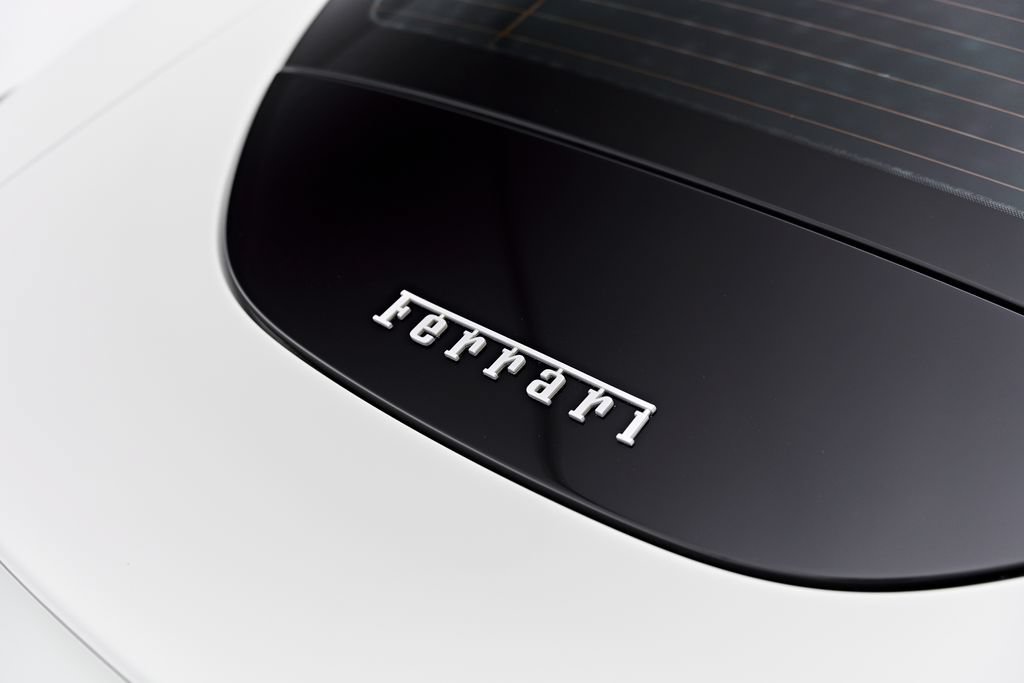Used 2022 Ferrari Roma RWD image 28