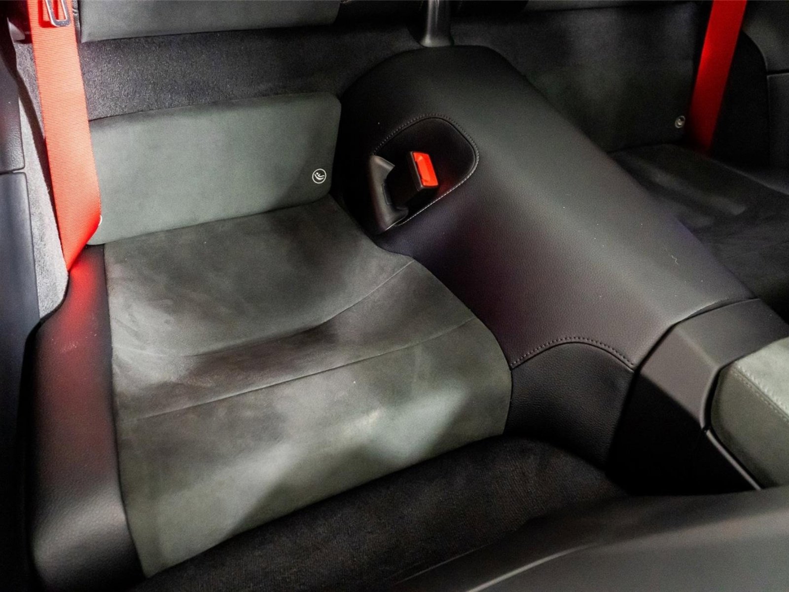 Used 2024 Porsche 911 Targa 4 GTS image 33