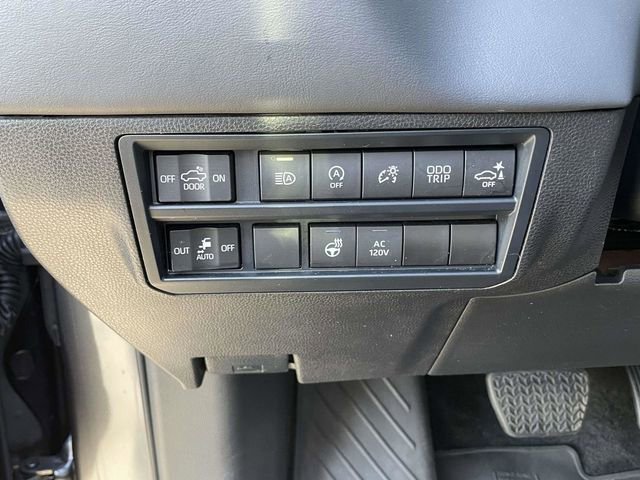 Used 2024 Toyota Tundra Platinum image 20