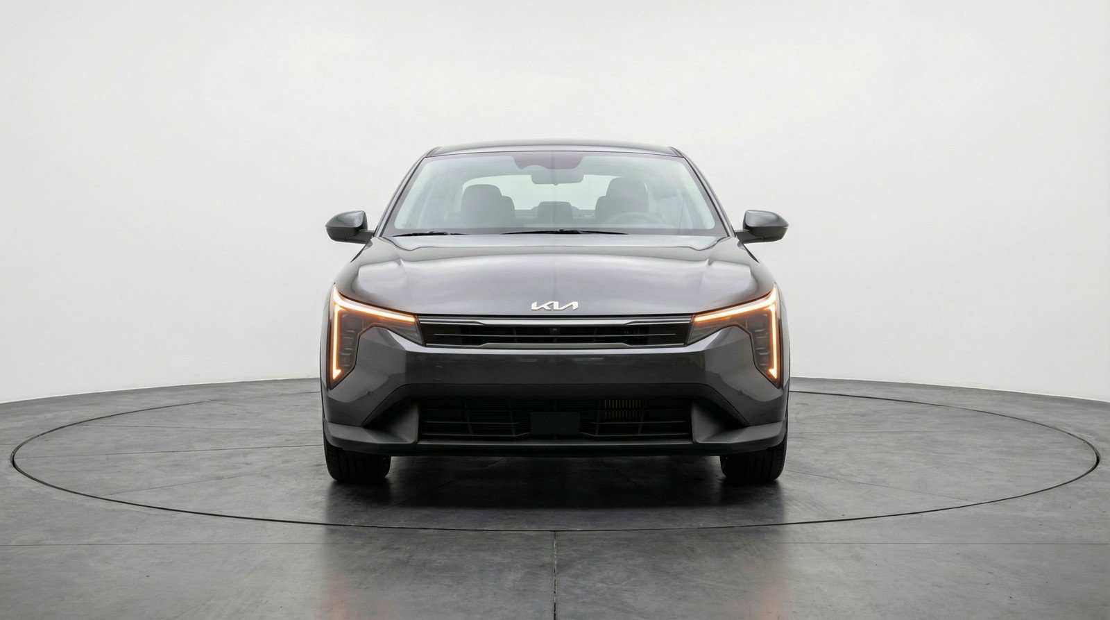 Used 2025 Kia K4 LXS image 2