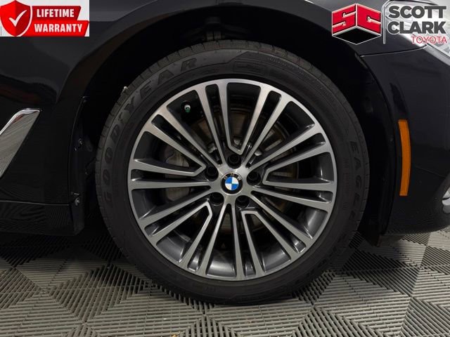 Used 2021 Toyota Highlander LE