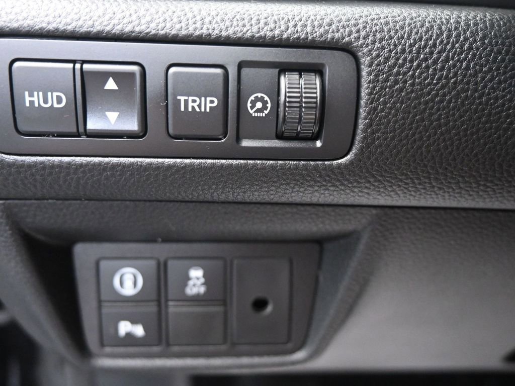 Used 2021 Honda Accord Touring image 27