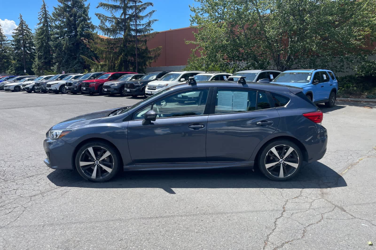 Used 2017 Subaru Impreza 2.0i Sport AWD/4WD image 2
