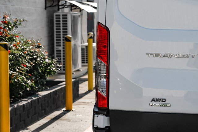 Used 2023 Ford Transit 150 Medium Roof AWD image 35
