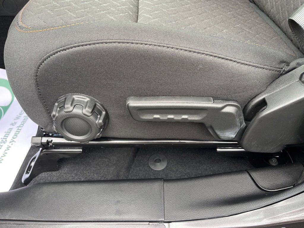 New 2025 Jeep Gladiator Mojave w/ Convenience Group image 19