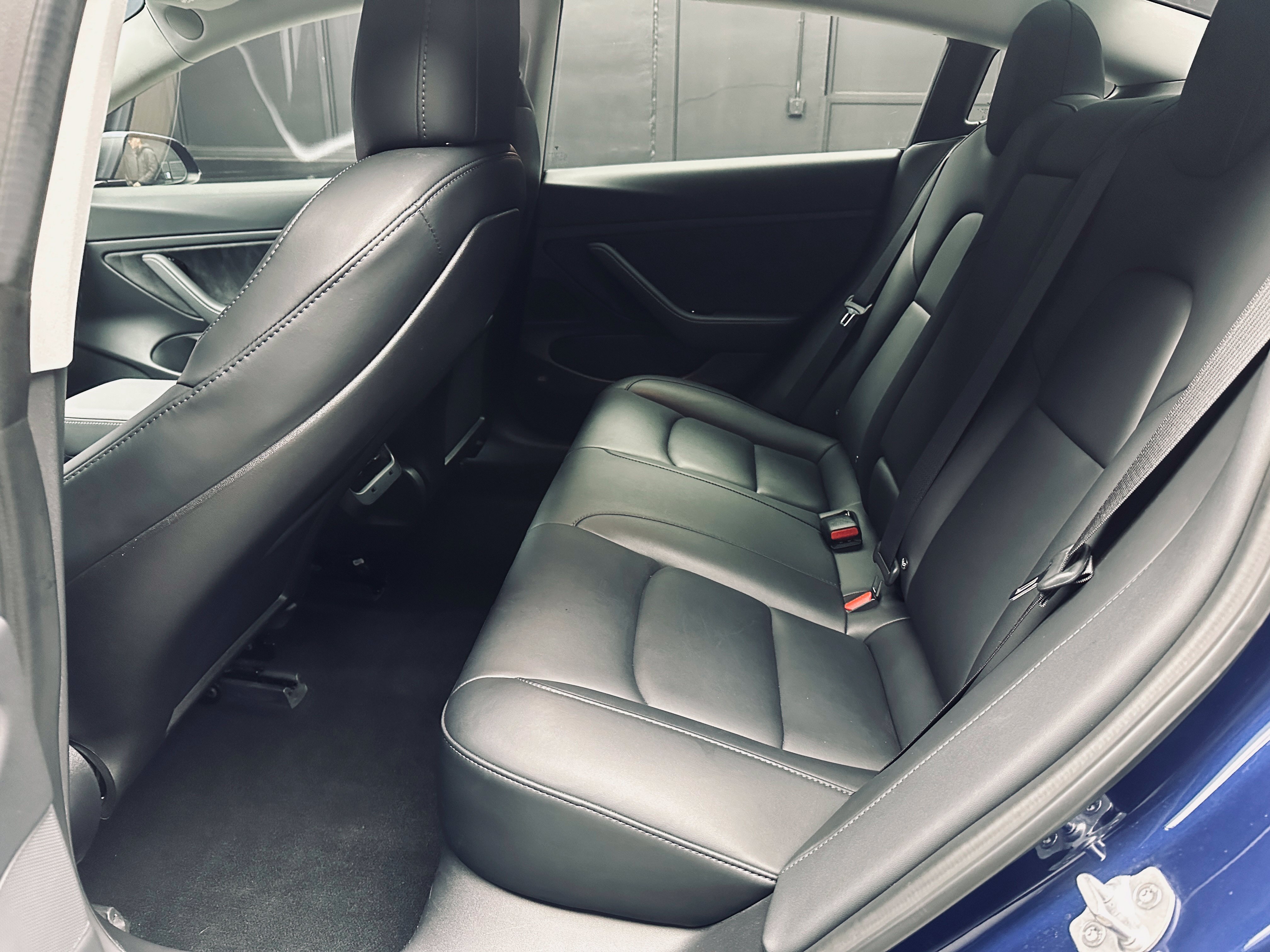 Used 2018 Tesla Model 3 Long Range AWD/4WD image 19