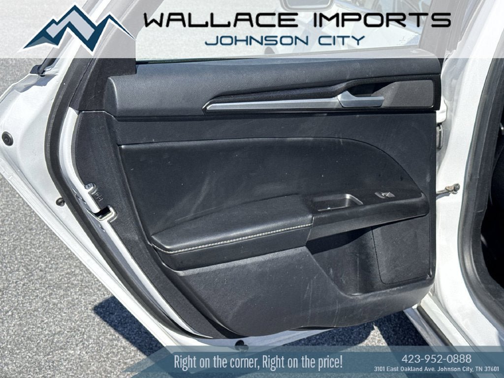 Used 2020 Ford Fusion Titanium AWD/4WD image 34
