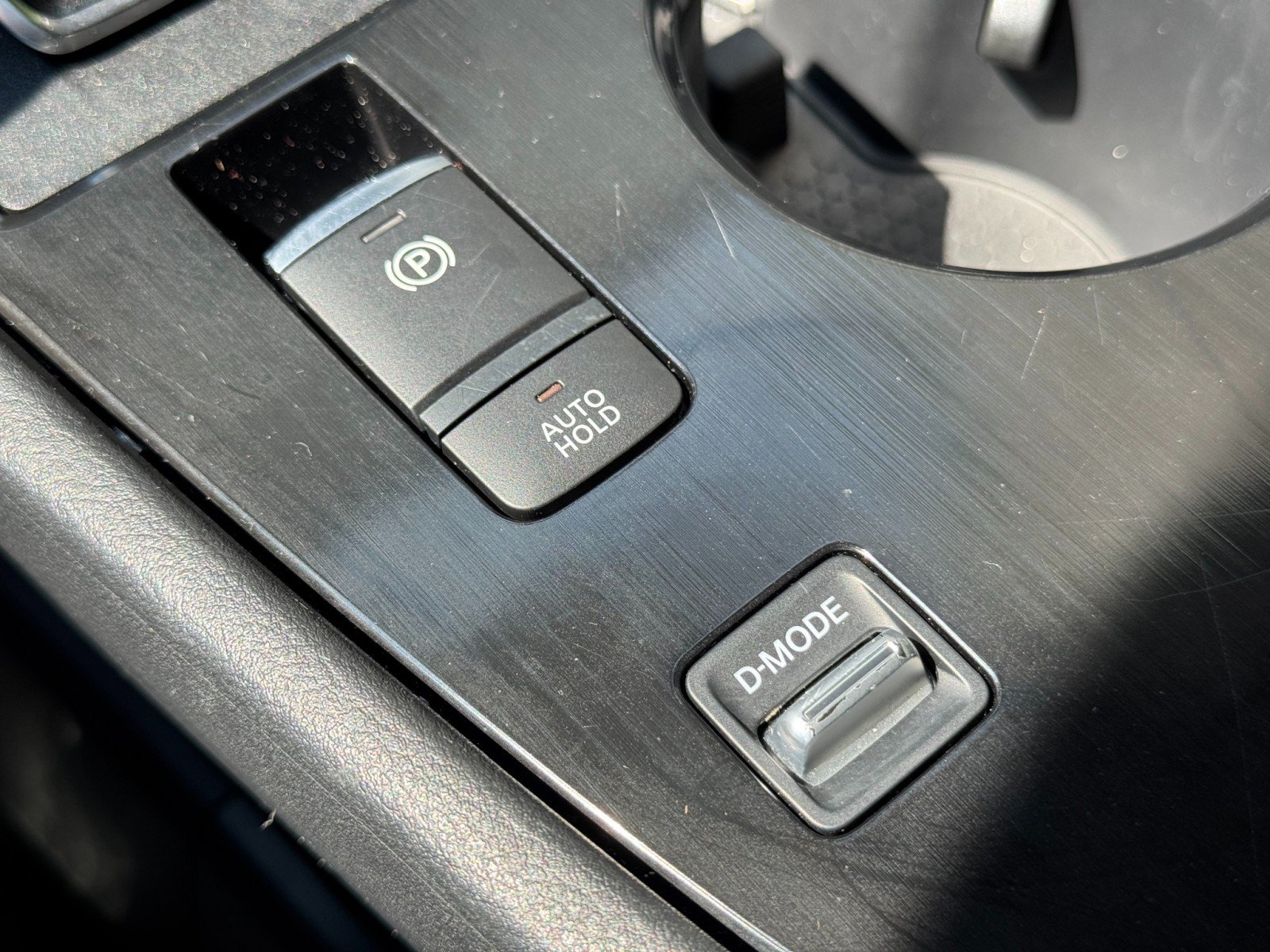 Used 2025 Nissan Rogue SV FWD image 27