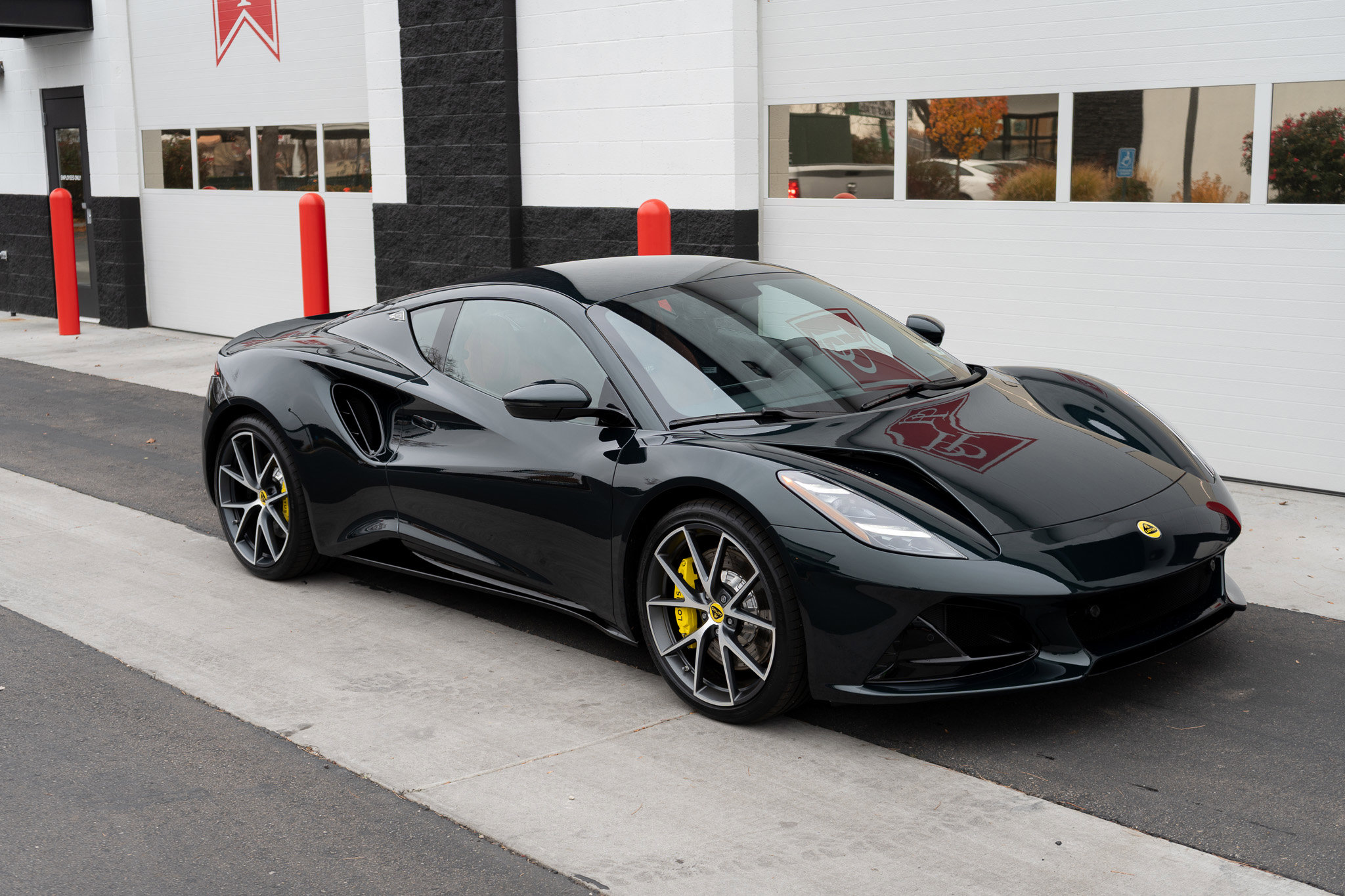 Used 2025 Lotus Emira image 50