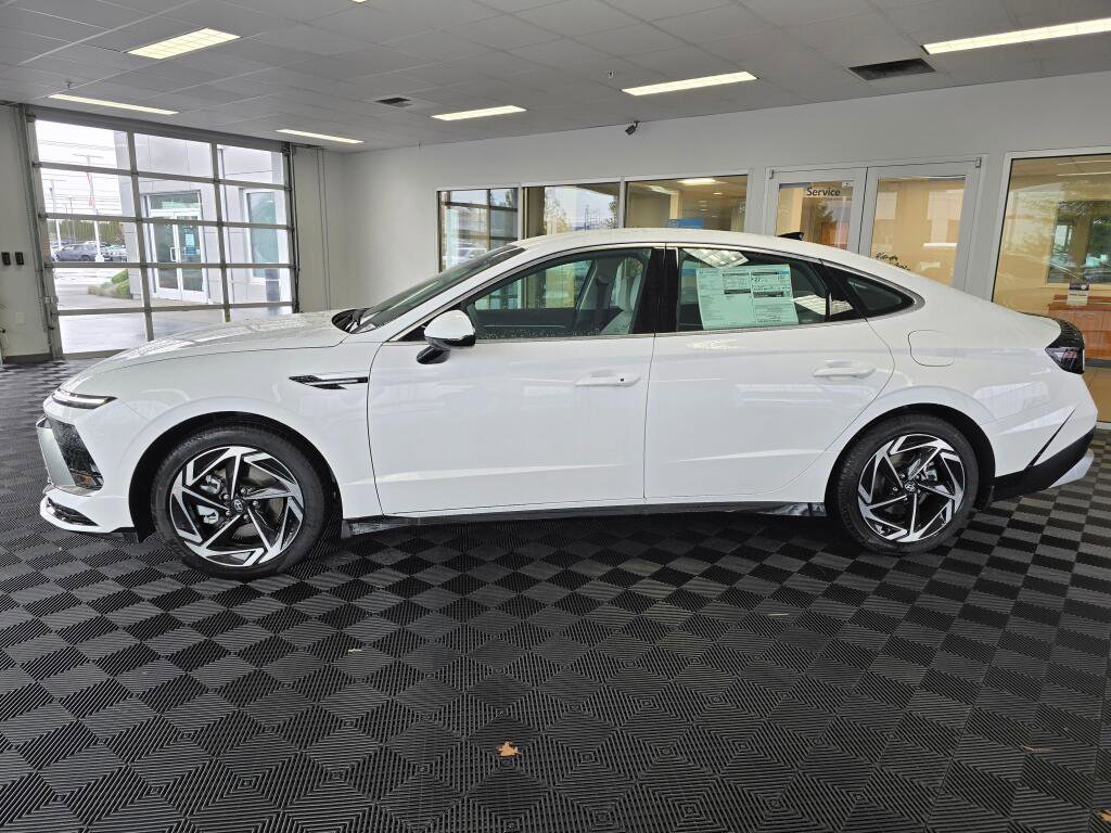New 2026 Hyundai Sonata SEL image 7