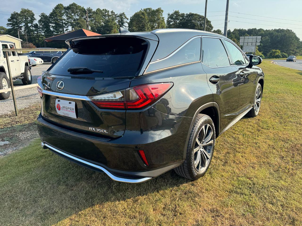 Used 2018 Lexus RX 350L FWD image 3