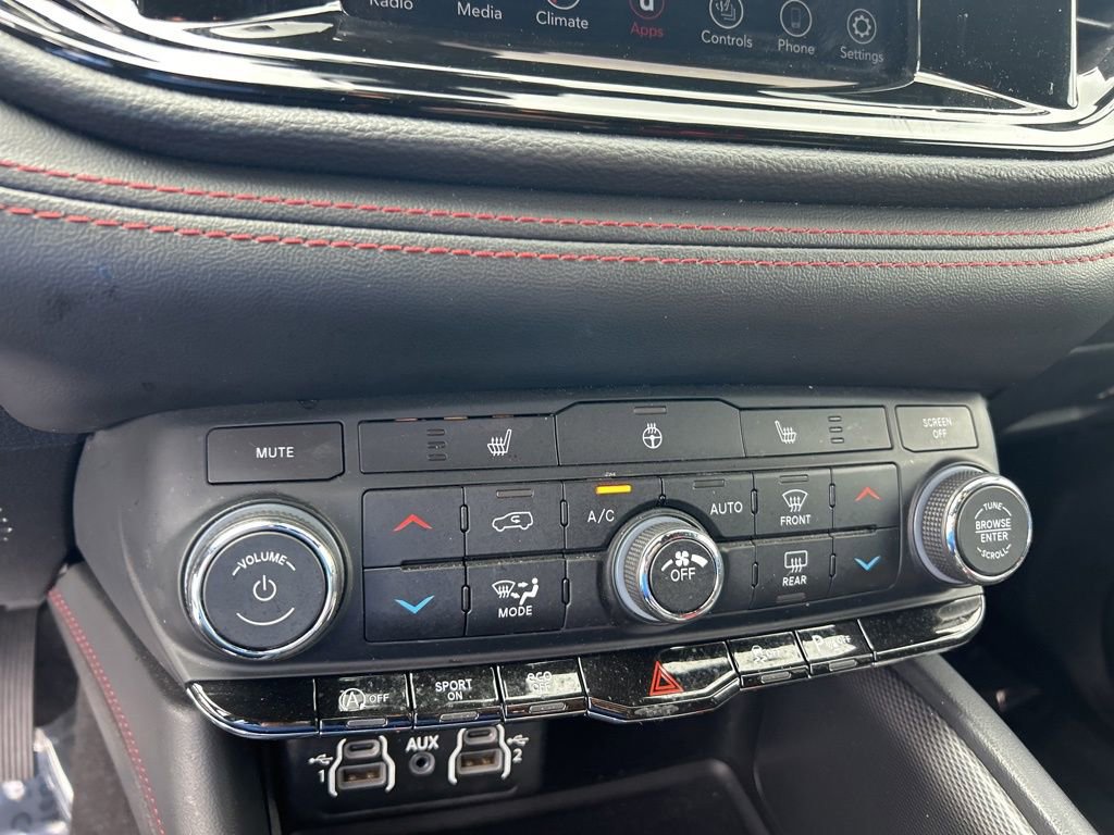 Certified 2023 Dodge Durango GT image 40